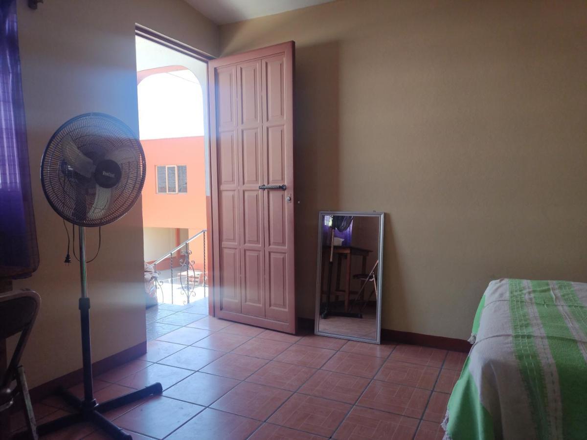 Habitacion De 2 Camas Matrimoniales Para Hasta 4 Personas. Con Excelente Ubicacion Apartment Oaxaca Ngoại thất bức ảnh